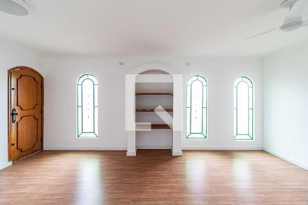 Sala de casa para alugar com 5 quartos, 300m² em Parque Continental, São Paulo