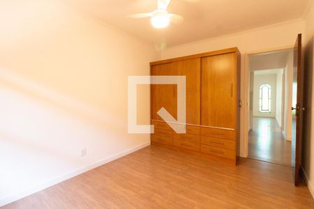 Quarto 2 de casa para alugar com 3 quartos, 300m² em Parque Continental, São Paulo