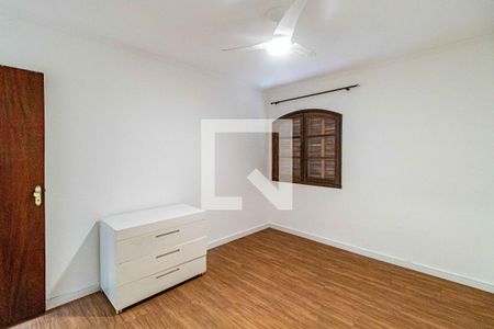 Casa para alugar com 300m², 5 quartos e 2 vagasSuite