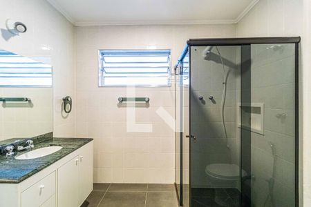 Suite - Banheiro de casa para alugar com 5 quartos, 300m² em Parque Continental, São Paulo