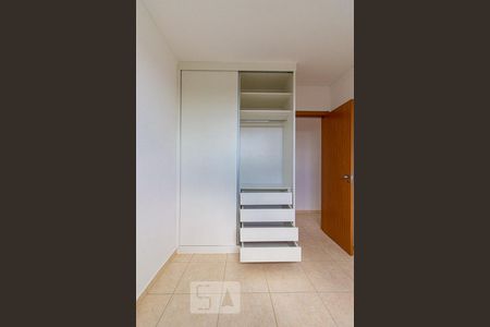 Armário Quarto 1 de apartamento à venda com 2 quartos, 50m² em Conjunto Helena Antipoff, Belo Horizonte