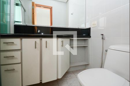 Apartamento à venda com 188m², 4 quartos e 3 vagasBanheiro da Suíte 4