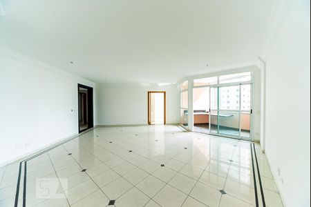 Apartamento à venda com 188m², 4 quartos e 3 vagasSala