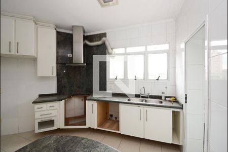 Apartamento à venda com 188m², 4 quartos e 3 vagasCozinha - Armários