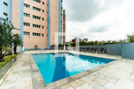 Apartamento à venda com 188m², 4 quartos e 3 vagasÁrea comum - Piscina