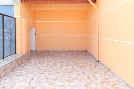 Apartamento para alugar com 36m², 1 quarto e sem vagaQuintal