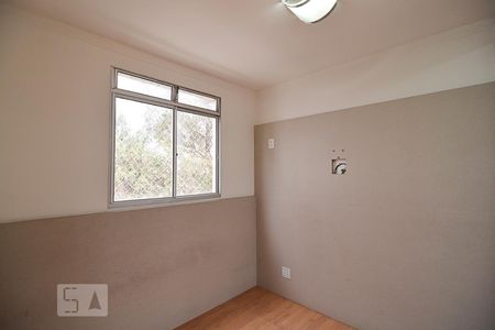 Quarto de apartamento para alugar com 2 quartos, 48m² em Betânia, Belo Horizonte