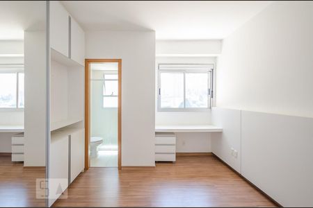 Apartamento para alugar com 76m², 2 quartos e 2 vagas Apartamento para alugar com 76m², 2 quartos e 2 vagasSuíte