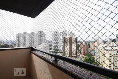 Apartamento à venda com 160m², 4 quartos e 4 vagasVaranda da suíte 2
