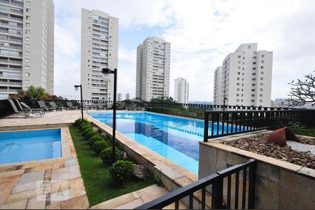 Apartamento à venda com 160m², 4 quartos e 4 vagasPiscina