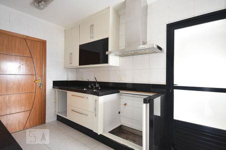 Apartamento à venda com 160m², 4 quartos e 4 vagasCozinha