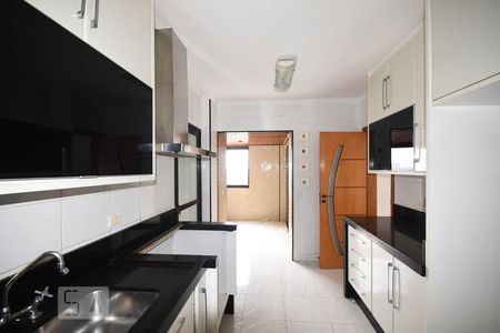 Apartamento à venda com 160m², 4 quartos e 4 vagasCozinha