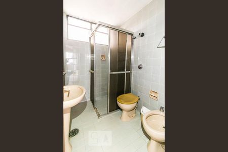 Banheiro de apartamento para alugar com 3 quartos, 85m² em Perdizes, São Paulo