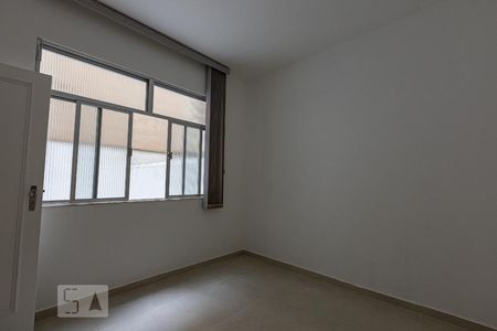 Quarto 1 de apartamento para alugar com 2 quartos, 102m² em Tijuca , Rio de Janeiro
