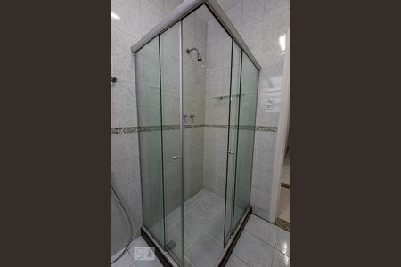 Apartamento para alugar com 102m², 2 quartos e sem vagaBanheiro