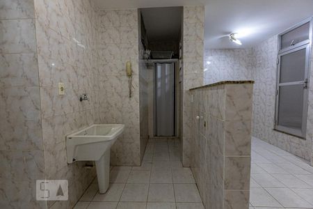 Apartamento para alugar com 102m², 2 quartos e sem vagaÁrea de Serviço