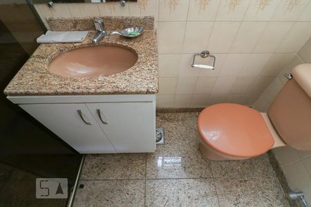 Banheiro de apartamento para alugar com 3 quartos, 90m² em Nova Suíssa, Belo Horizonte