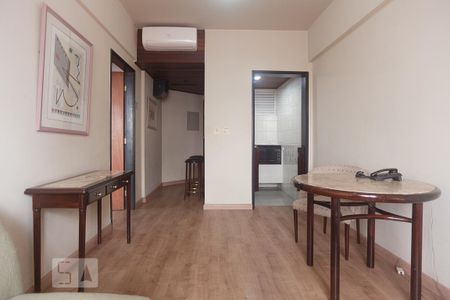 Sala de apartamento para alugar com 1 quarto, 44m² em Centro, Campinas