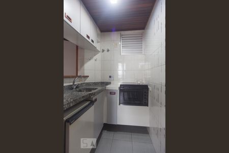 Cozinha de apartamento para alugar com 1 quarto, 44m² em Centro, Campinas