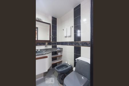 Banheiro de apartamento para alugar com 1 quarto, 44m² em Centro, Campinas