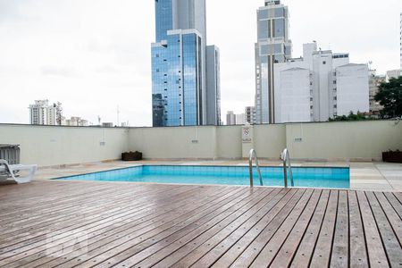 Apartamento à venda com 45m², 1 quarto e 1 vagaPISCINA