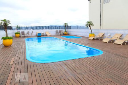 Apartamento para alugar com 67m², 2 quartos e 1 vaga Apartamento para alugar com 67m², 2 quartos e 1 vagaPiscina