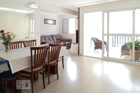 Sala de apartamento para alugar com 2 quartos, 67m² em Vila Gustavo, São Paulo