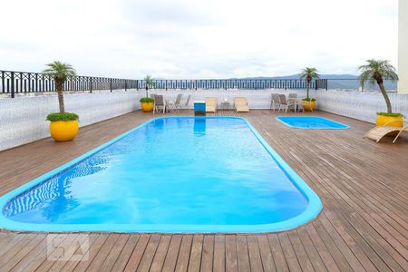 Apartamento para alugar com 67m², 2 quartos e 1 vaga Apartamento para alugar com 67m², 2 quartos e 1 vagaPiscina