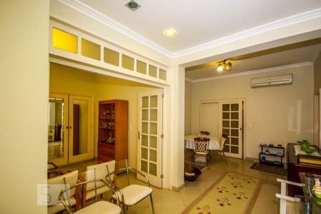 Apartamento para alugar com 200m², 3 quartos e sem vaga Apartamento para alugar com 200m², 3 quartos e sem vagaSala