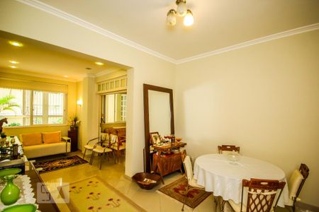 Apartamento para alugar com 200m², 3 quartos e sem vaga Apartamento para alugar com 200m², 3 quartos e sem vagaSala