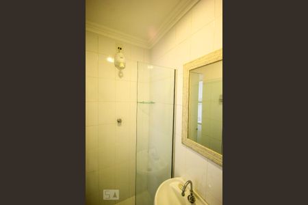 Apartamento para alugar com 200m², 3 quartos e sem vaga Apartamento para alugar com 200m², 3 quartos e sem vagaBanheiro