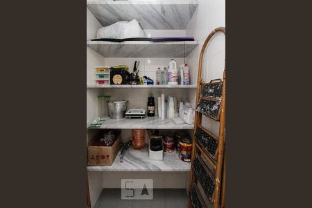 Apartamento à venda com 96m², 3 quartos e 2 vagas Apartamento à venda com 96m², 3 quartos e 2 vagasdispensa