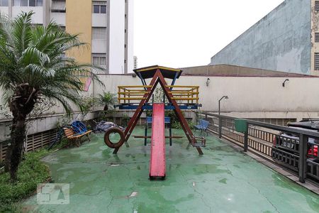 Apartamento à venda com 96m², 3 quartos e 2 vagas Apartamento à venda com 96m², 3 quartos e 2 vagasplayground