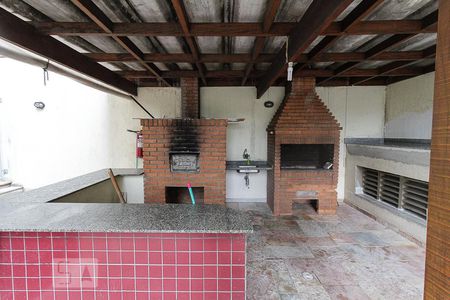 Apartamento à venda com 96m², 3 quartos e 2 vagas Apartamento à venda com 96m², 3 quartos e 2 vagaschurrasqueira