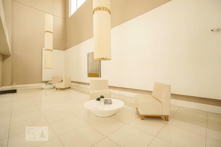 Hall de entrada de apartamento para alugar com 1 quarto, 50m² em Vila Gomes Cardim, São Paulo