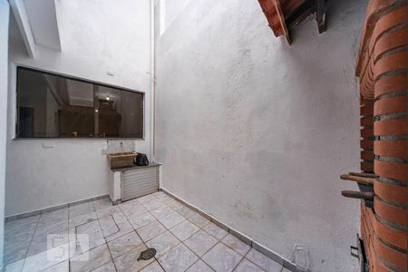 Casa à venda com 210m², 3 quartos e 8 vagas Casa à venda com 210m², 3 quartos e 8 vagasQuintal