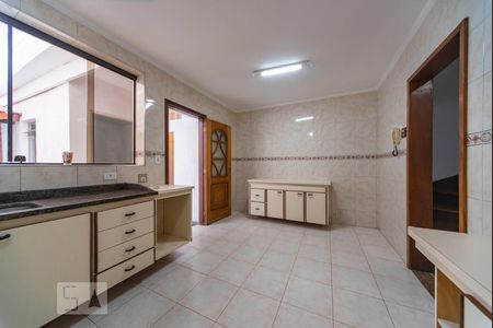 Casa à venda com 210m², 3 quartos e 8 vagas Casa à venda com 210m², 3 quartos e 8 vagasCozinha