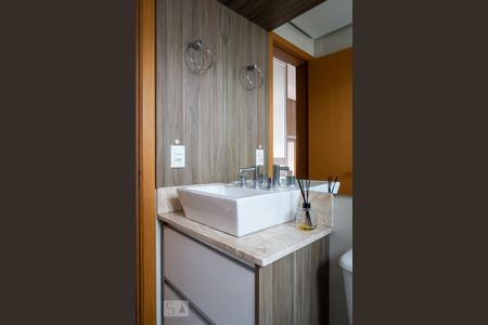 Apartamento para alugar com 62m², 2 quartos e 1 vaga Apartamento para alugar com 62m², 2 quartos e 1 vagaBanheiro da Suíte