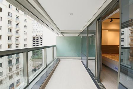 Studio para alugar com 40m², 1 quarto e 1 vaga Studio para alugar com 40m², 1 quarto e 1 vagaVaranda