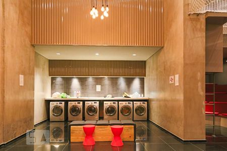 Studio para alugar com 40m², 1 quarto e 1 vaga Studio para alugar com 40m², 1 quarto e 1 vagaLavanderia