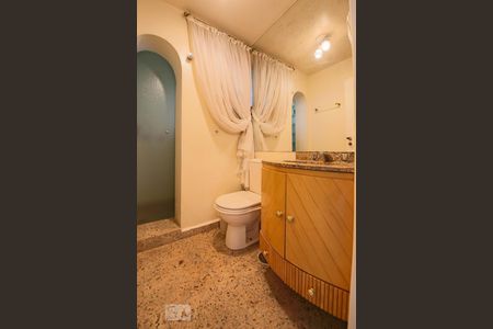 Apartamento à venda com 73m², 2 quartos e 1 vagaBanheiro 2