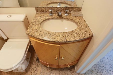 Apartamento à venda com 73m², 2 quartos e 1 vagaBanheiro 2