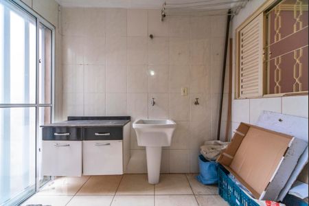 Apartamento para alugar com 60m², 2 quartos e 1 vagaÁrea de Serviço