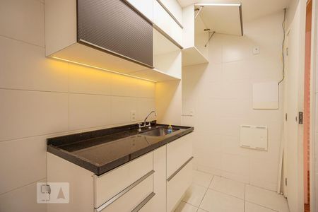 Apartamento à venda com 58m², 2 quartos e 1 vagaCozinha