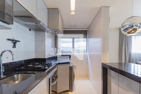 Apartamento para alugar com 120m², 2 quartos e 2 vagasCozinha e área de serviço