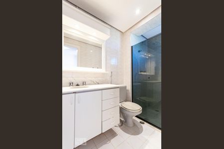 Apartamento para alugar com 138m², 3 quartos e 2 vagasBanheiro Quarto suíte 1