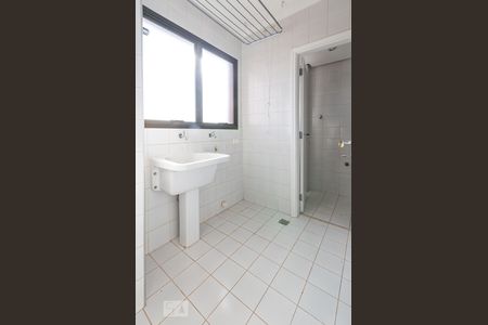 Apartamento para alugar com 138m², 3 quartos e 2 vagasLavanderia