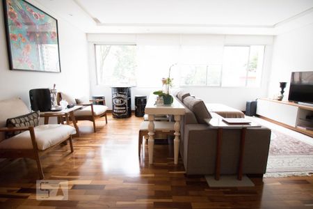 Sala de apartamento para alugar com 2 quartos, 140m² em Centro, Santo André