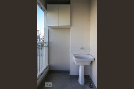 Varanda de kitnet/studio para alugar com 1 quarto, 44m² em Centro, São Paulo