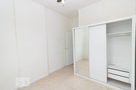 Apartamento para alugar com 149m², 3 quartos e 1 vaga Apartamento para alugar com 149m², 3 quartos e 1 vagaQuarto 2